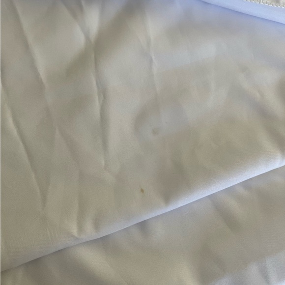 2 White Rectangle Table Cloths of 90 x 132 Inch  for 8 Foot Rectangle. - Picture 6 of 9